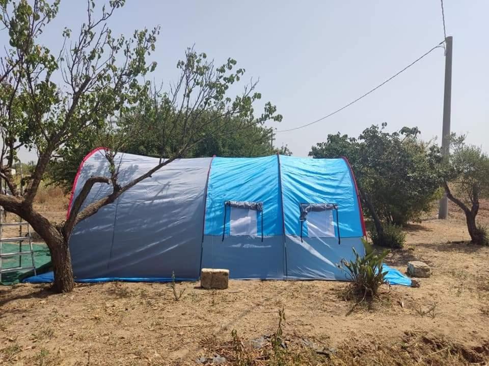 Hotel Aree Tende Presso La Casa In Campagna Di Ottavia à Alezio Extérieur photo