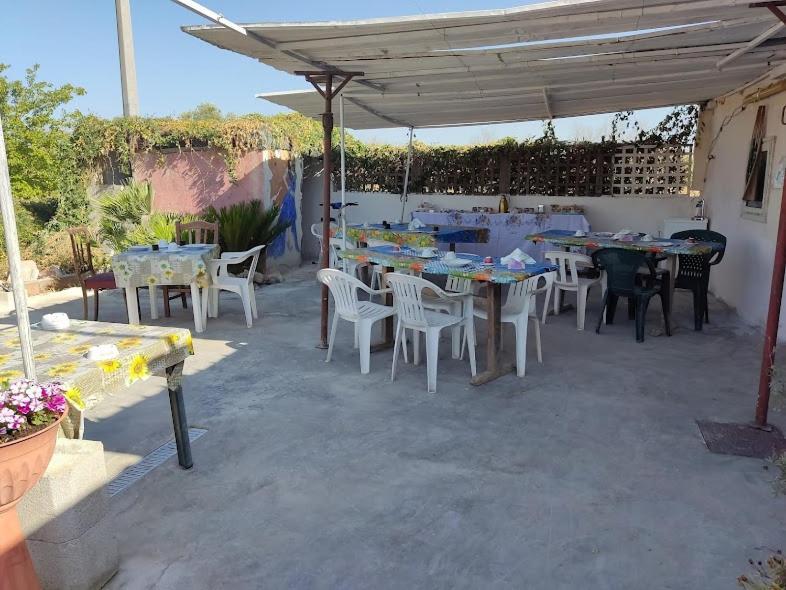 Hotel Aree Tende Presso La Casa In Campagna Di Ottavia à Alezio Extérieur photo